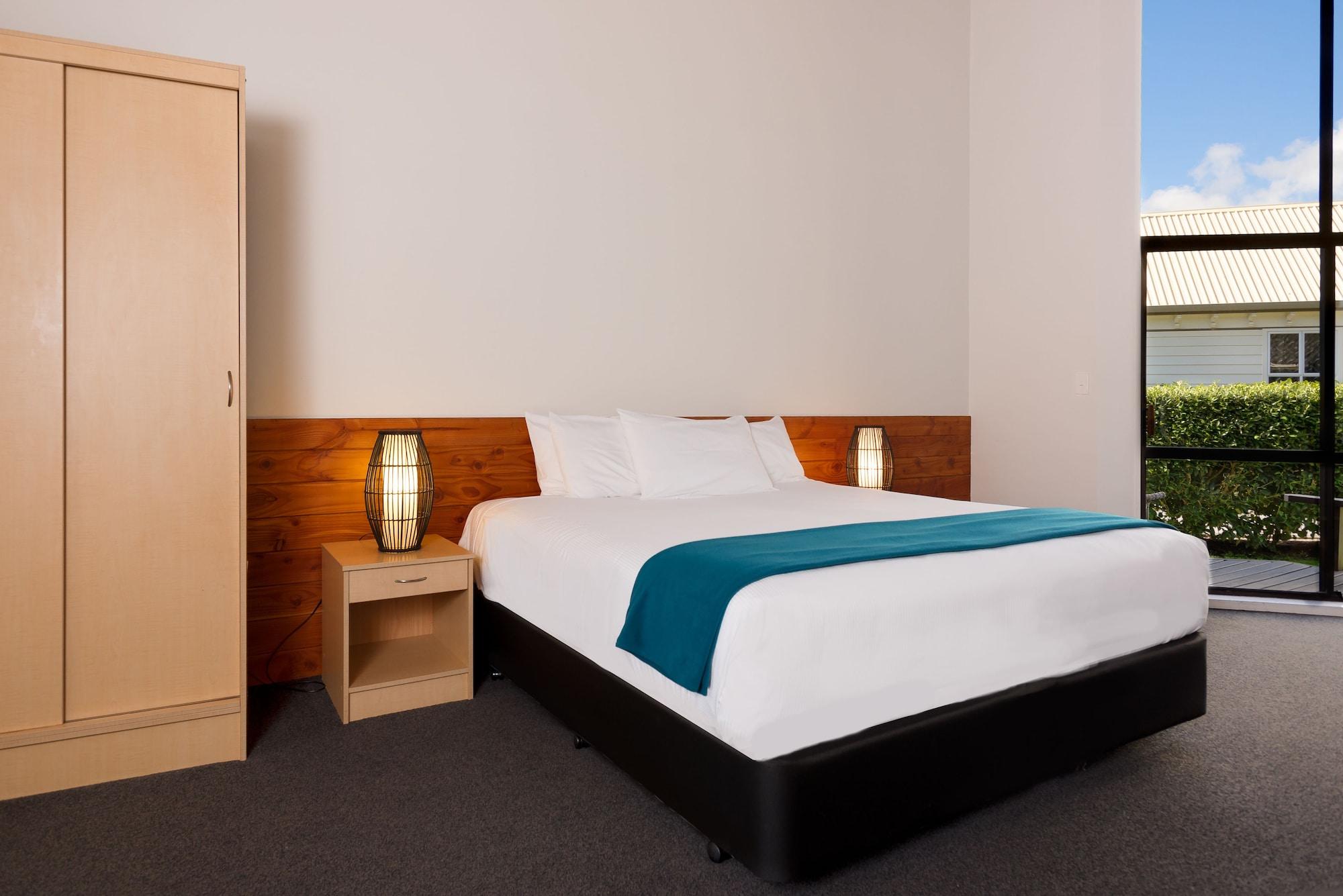 The Sands Hotel Hokianga Omapere Exterior photo